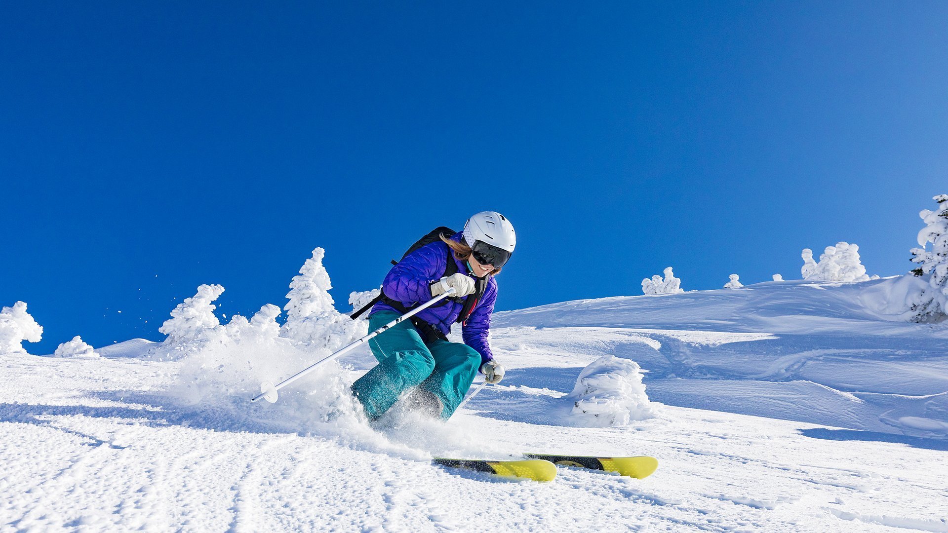 Kaiyun官方网站-VAR判罚再引争议，AC米兰对阵维尼修斯，点球判罚引爆舆论风暴，VAR争议再起！AC米兰对阵维尼修斯点球判罚引爆舆论风暴