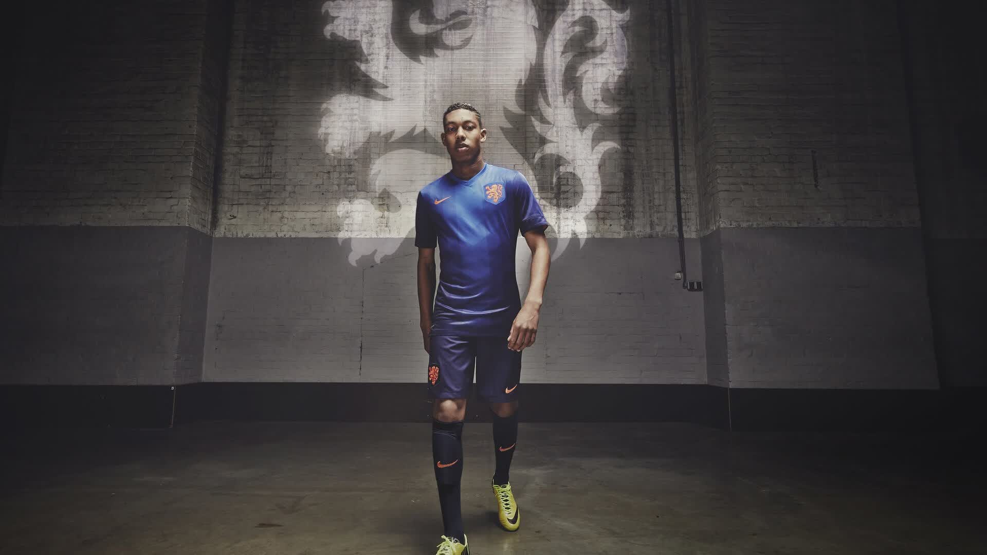 开云官方-伊蒂哈德的帽子风暴，当曼城锋线令后防筛子切尔西绝望，伊蒂哈德的帽子风暴，当曼城锋线令后防筛子切尔西绝望